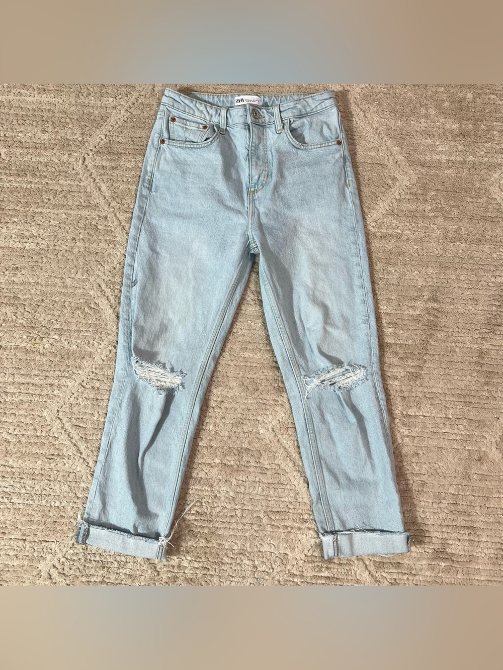 Women’s Zara Boyfriend Jeans size 6